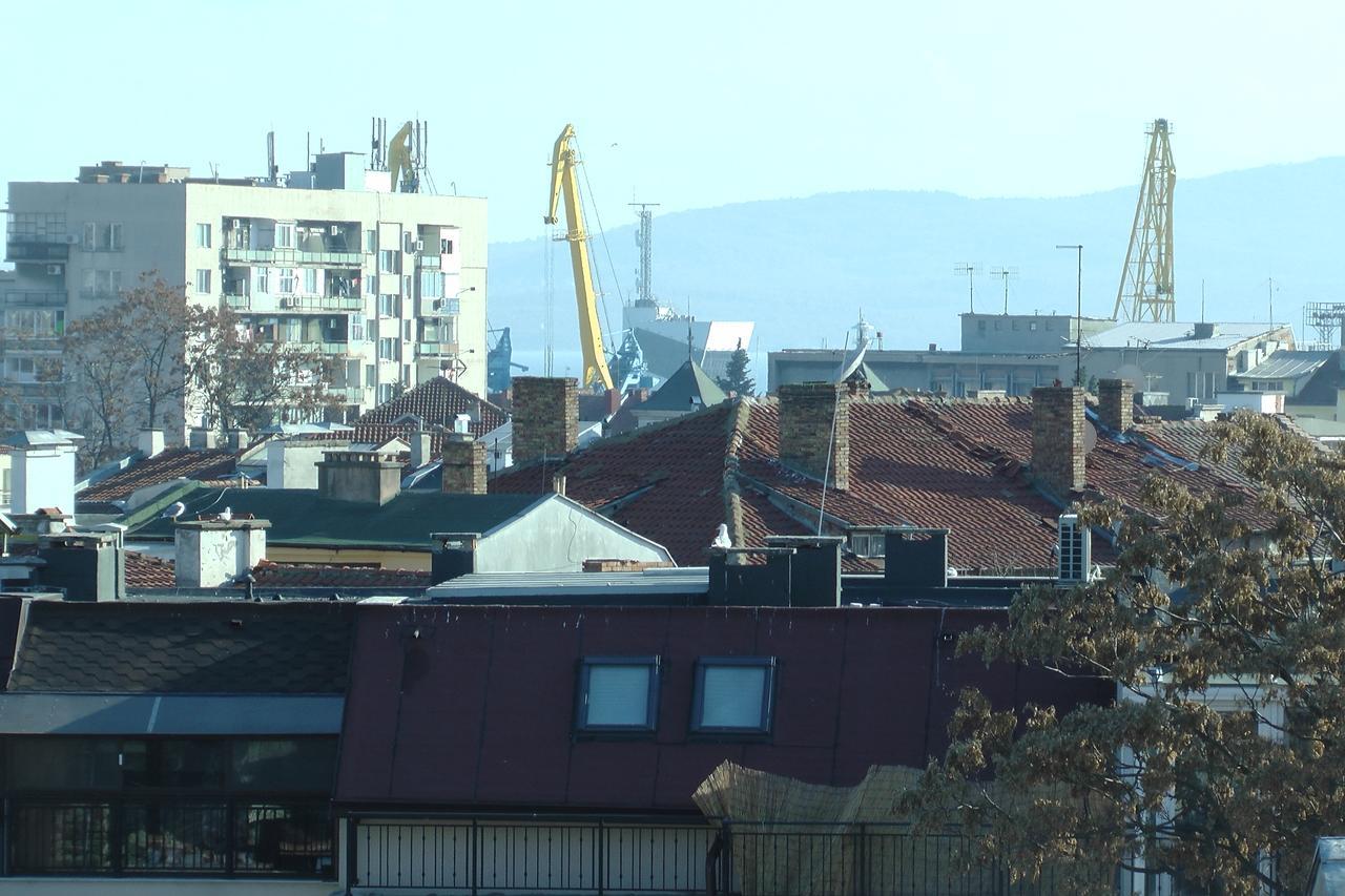 Top Center , Modern And Quiet Apartment Burgas City Exterior foto